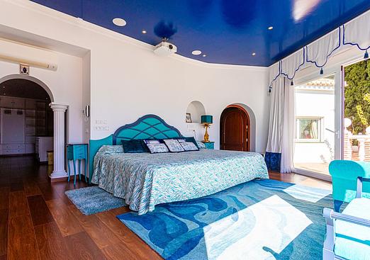 Villa in Benalmadena