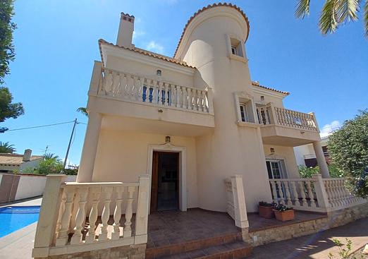 Villa in Cabo Roig