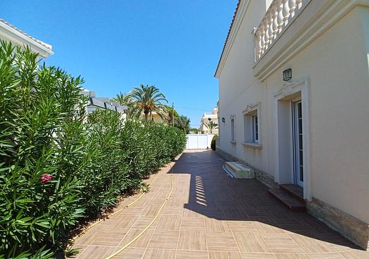 Villa in Cabo Roig