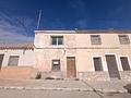 Town house in Raspay
