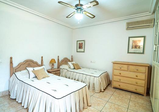 Villa in Orihuela