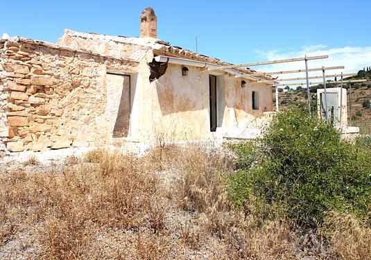 Country house in Torrox