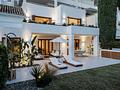 Town house in Nueva Andalucía