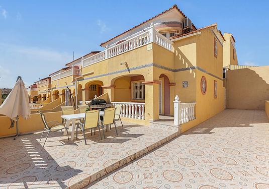 Semi detached penthouse in Orihuela Costa