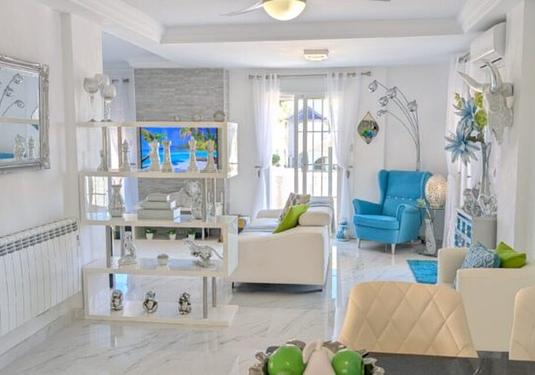 Villa in Villamartin