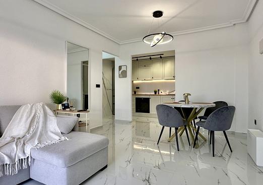 Apartment in Orihuela Costa