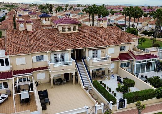 Apartment in Orihuela Costa