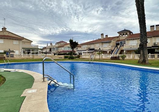 Apartment in Orihuela Costa