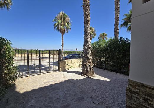 Duplex in Algorfa