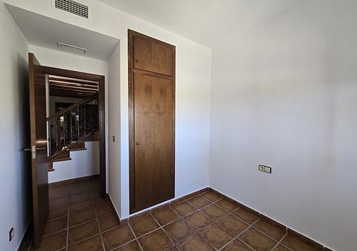 Duplex in Algorfa