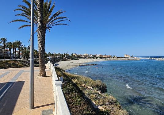 Apartment penthouse in Torre de La Horadada