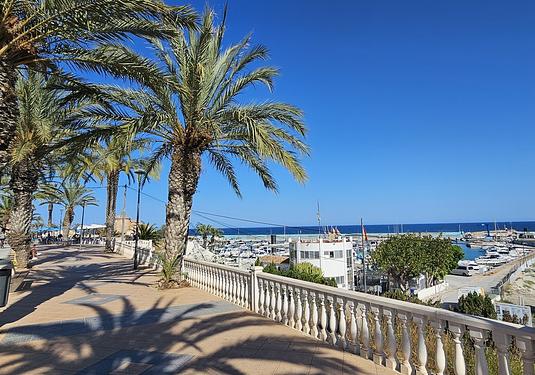 Apartment penthouse in Torre de La Horadada