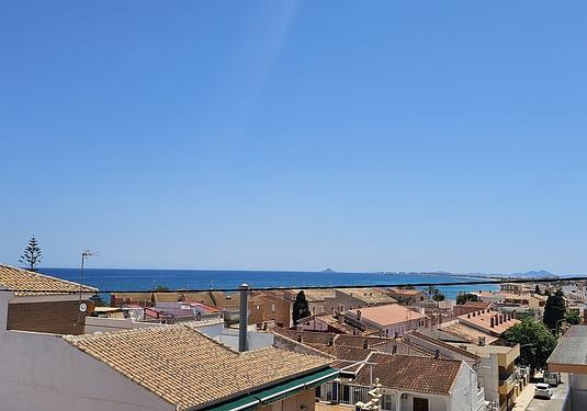 Apartment penthouse in Torre de La Horadada