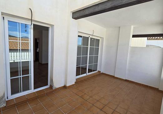 Town house in Alcaucín