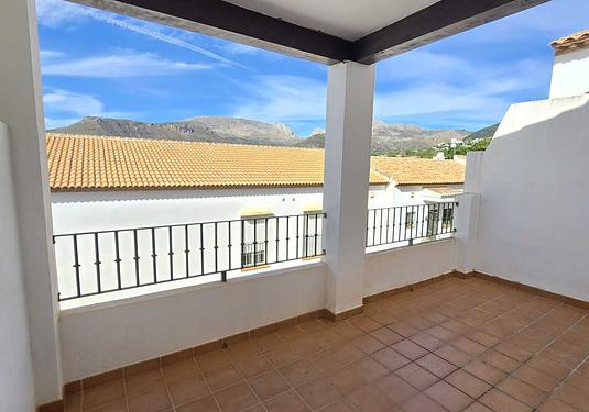 Town house in Alcaucín