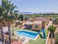 Villa in Albatera