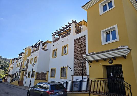 Apartment in Alcaucín
