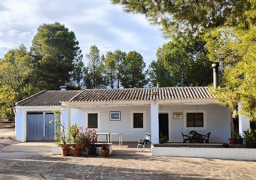 Country house in Yecla