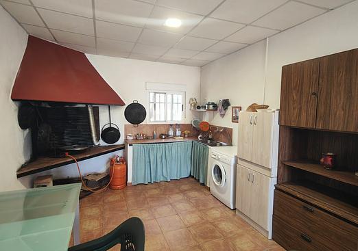 Country house in Yecla