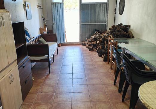 Country house in Yecla