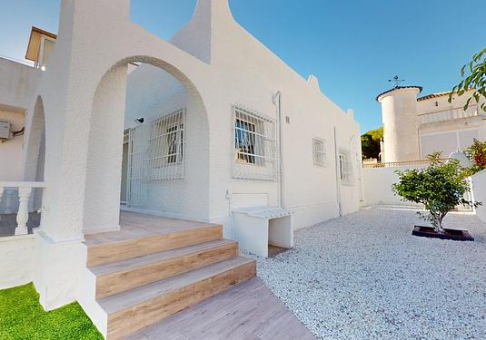 Bungalow in Villamartin