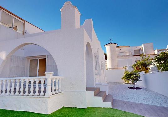 Bungalow in Villamartin
