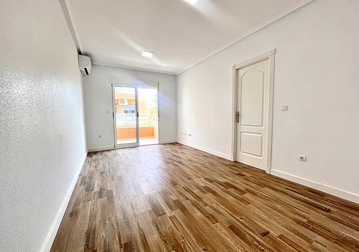 Apartment in San Miguel de Salinas