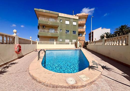 Apartment in San Miguel de Salinas