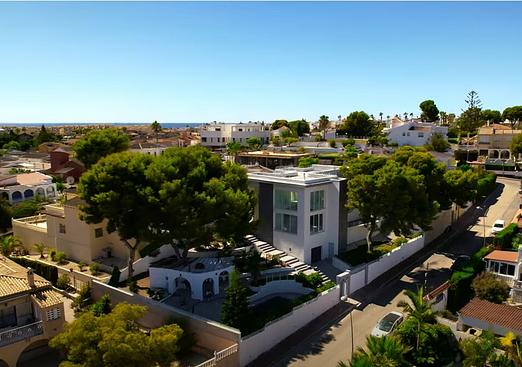 Villa in Torrevieja
