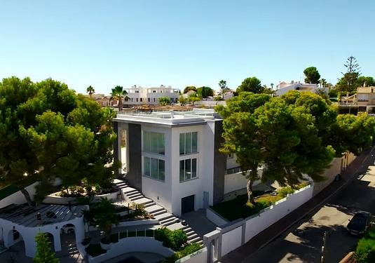 Villa in Torrevieja