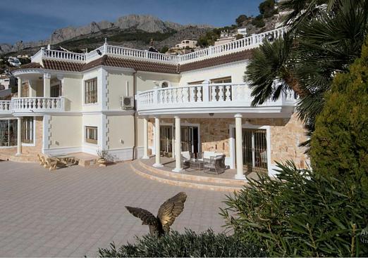 Villa in Altea