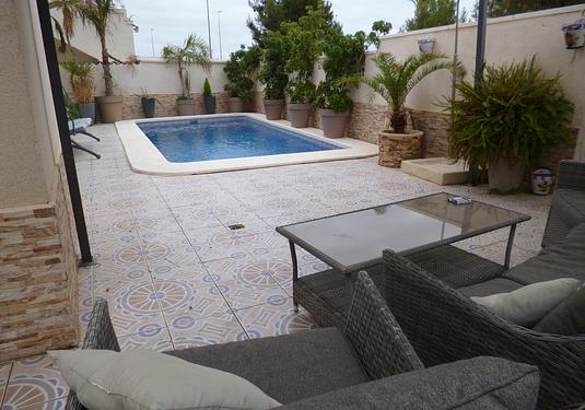Villa in Playa Flamenca