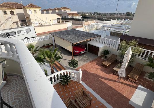 Villa in Algorfa