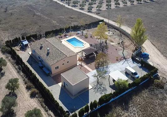Villa in Sax