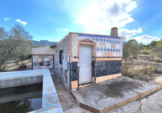 Country house in Yecla