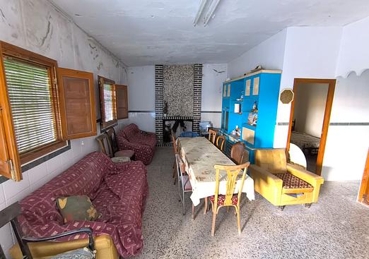 Country house in Yecla