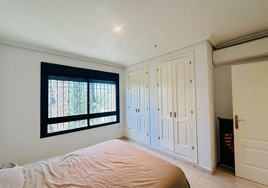 Apartment in Orihuela Costa