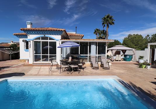 Villa in Hondón de las Nieves