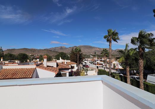 Villa in Hondón de las Nieves