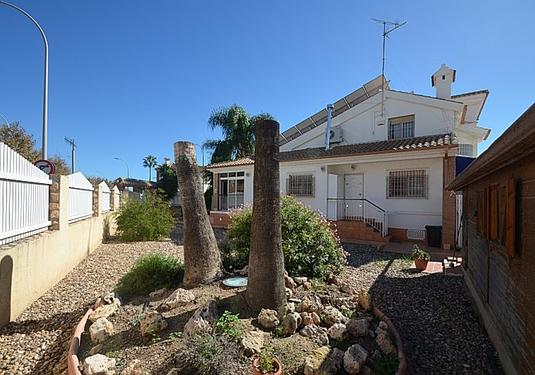 Villa in Santiago de la Ribera