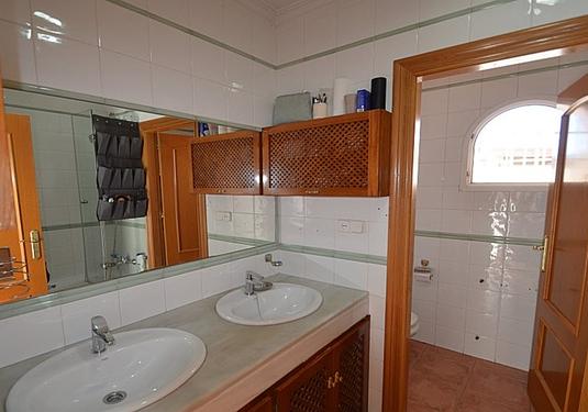 Villa in Santiago de la Ribera