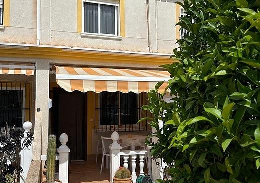 Town house in Algorfa