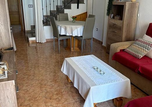 Town house in Algorfa