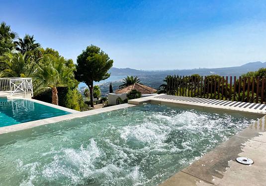 Villa in Altea
