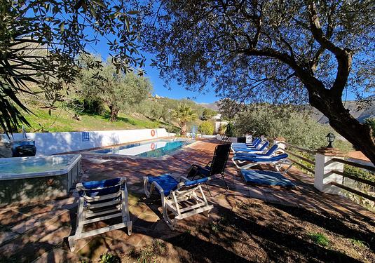 Commercial in Alcaucín