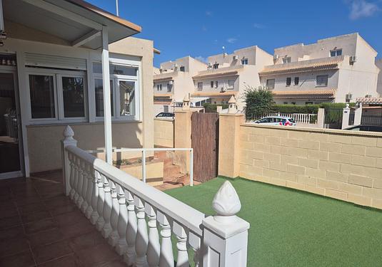 Villa in Orihuela Costa