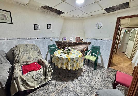 Villa in Benejuzar