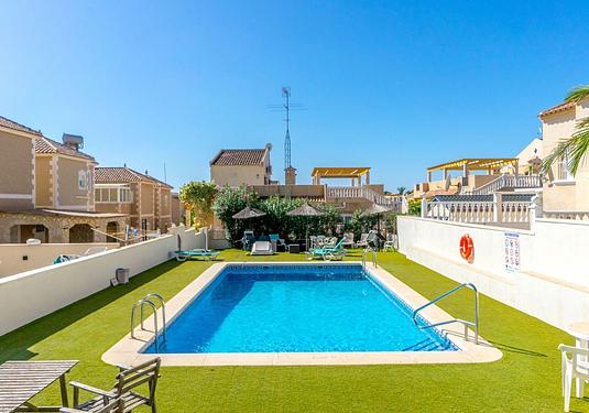 Villa in Orihuela Costa