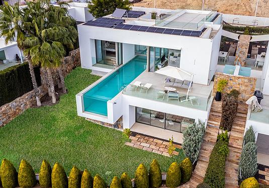 Villa in Orihuela Costa