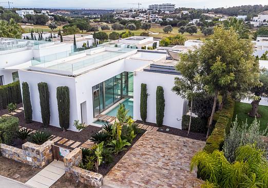 Villa in Orihuela Costa
